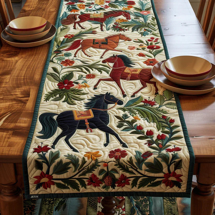 Quiltad bordstablett – Hästkonst