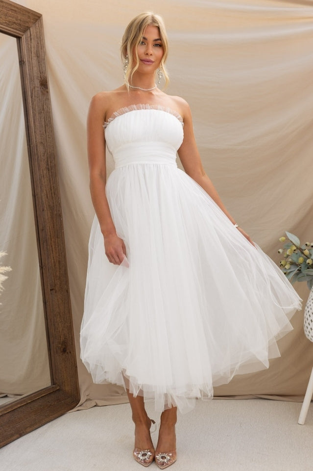 Aera - Maxi Dress