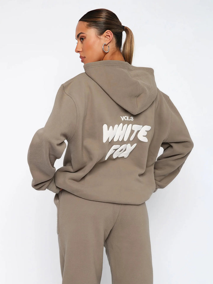 Soft Relaxed Fit Hoodie and Jogger Set for Everyday Comfort