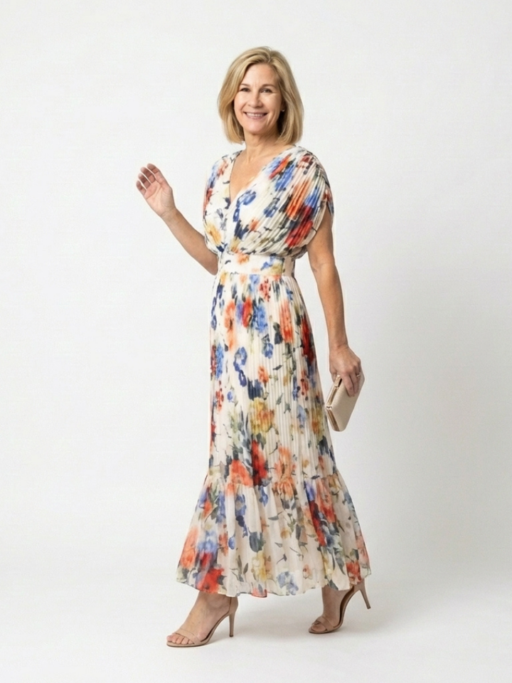 Savannah | Short, sleeveless, pleated midi dress