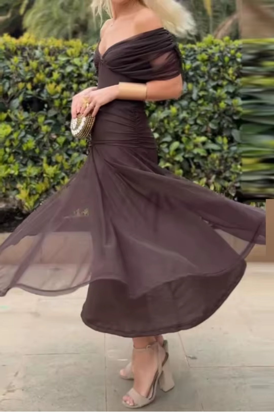 Valentina | V-neck Maxi Dress