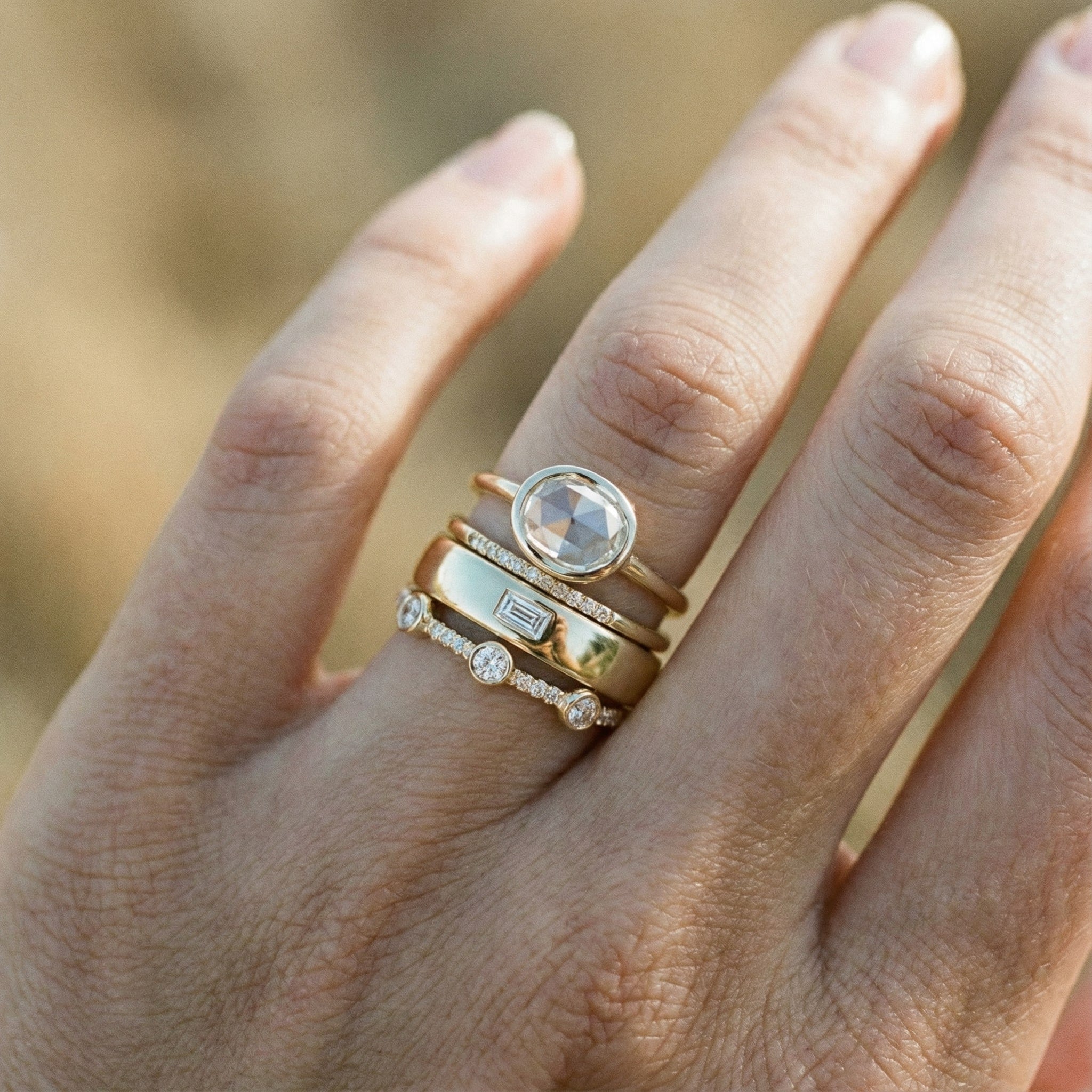 Vintageringset i guld med zirkon