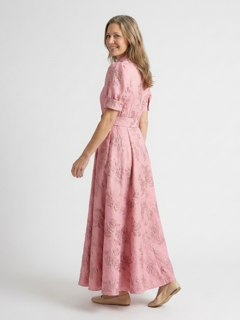 Xanthea | Short-sleeved, fitted, floral textured maxi shirt dress