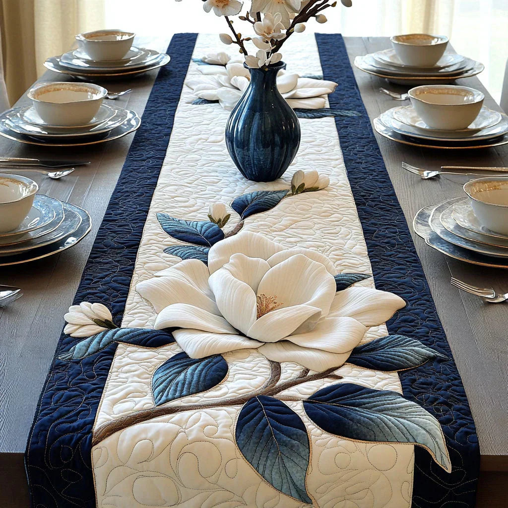 Quiltad bordstablett – Fridfull magnolia