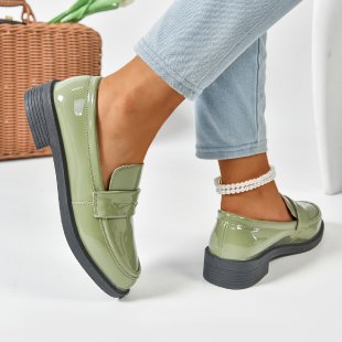 Delia - Casual All-Day Loafers