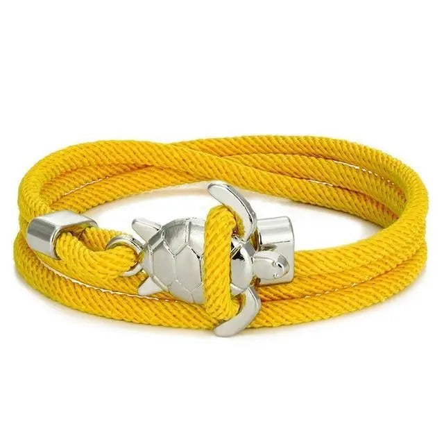 Handgjort armband med havssköldpaddsdesign